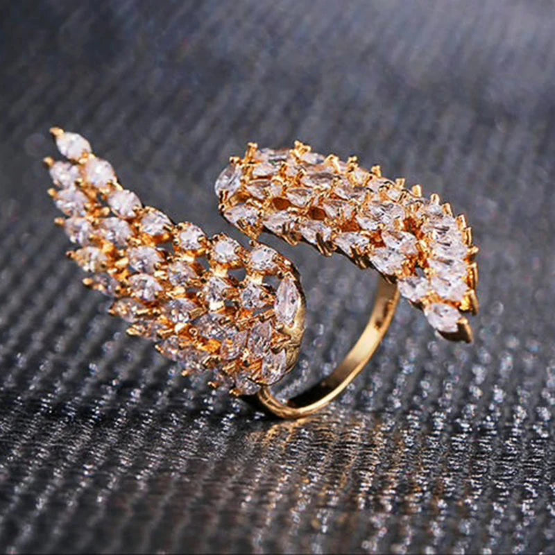 Hand Picked Angle Wing Design Opening Ring for Women Elegant Wedding Party Bridal Ring Exquisite Gift for Girl Fashion Jewelry 2024