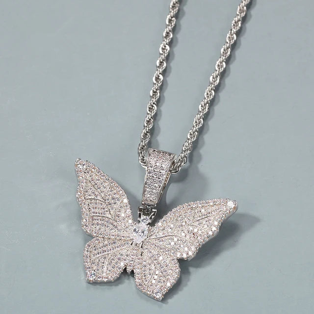 Luxury Bling Butterfly Pendant Necklace Full Paved CZ Shiny Charm Y2K Party Neck Accessories Fashion Jewelry For Girls